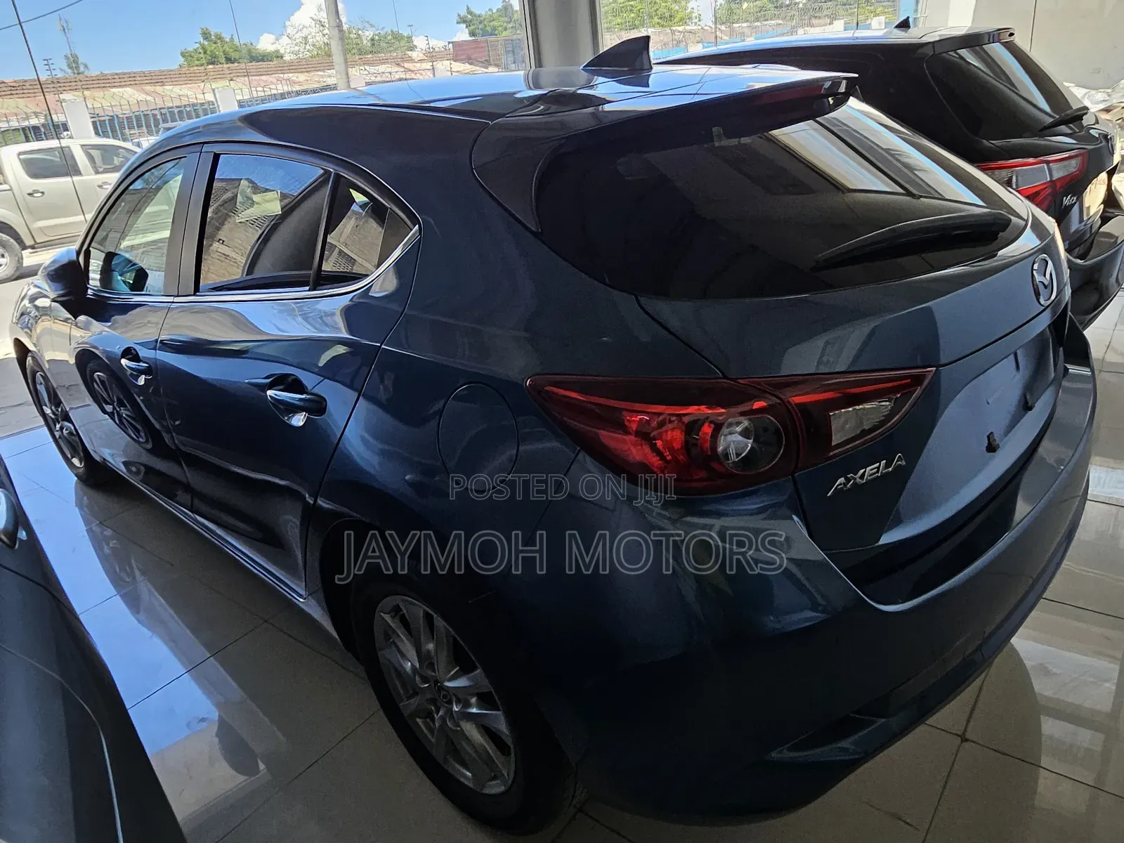 Mazda Axela 2018 Blue