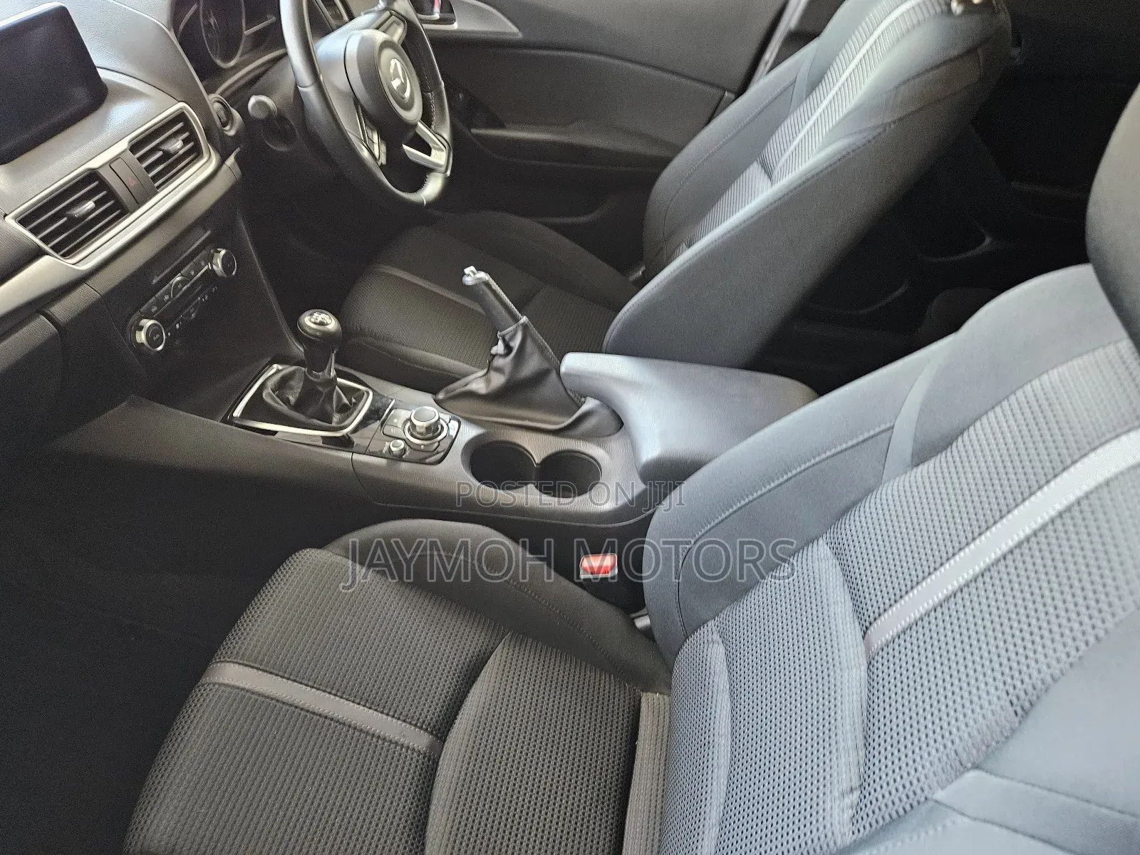 Mazda Axela 2018 Blue