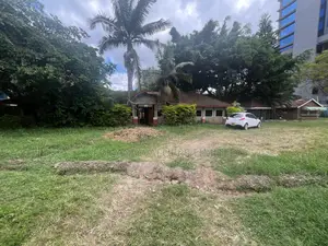 1 Acre Land for Sale in Upperhill