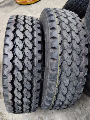 265/70r19.5 Bridgestone Tyre
