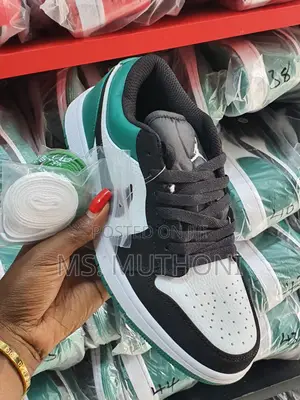 1st Quality Jordan 1 Low Green