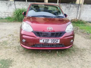 Toyota Passo 2017 Red