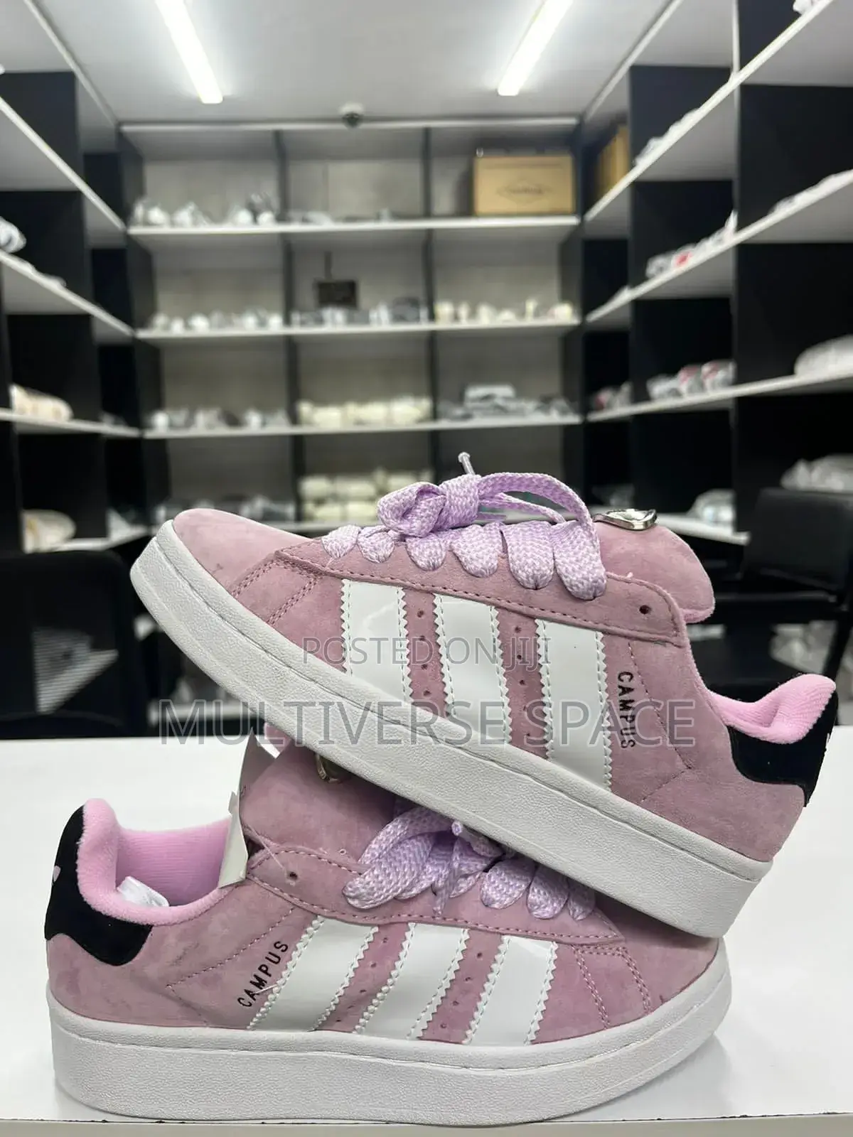 Adidas Campus