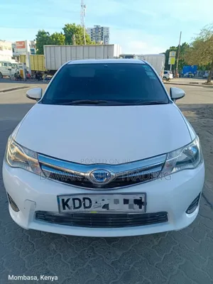 Toyota Corolla Fielder 2015 White