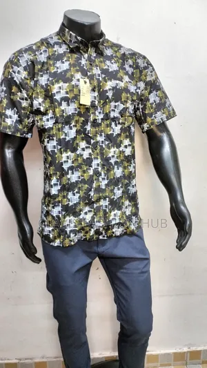 Black Flowered Shirt Short Sleeves