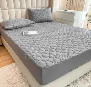 Grey Effective Urine Protection Waterproof Mattress Cover