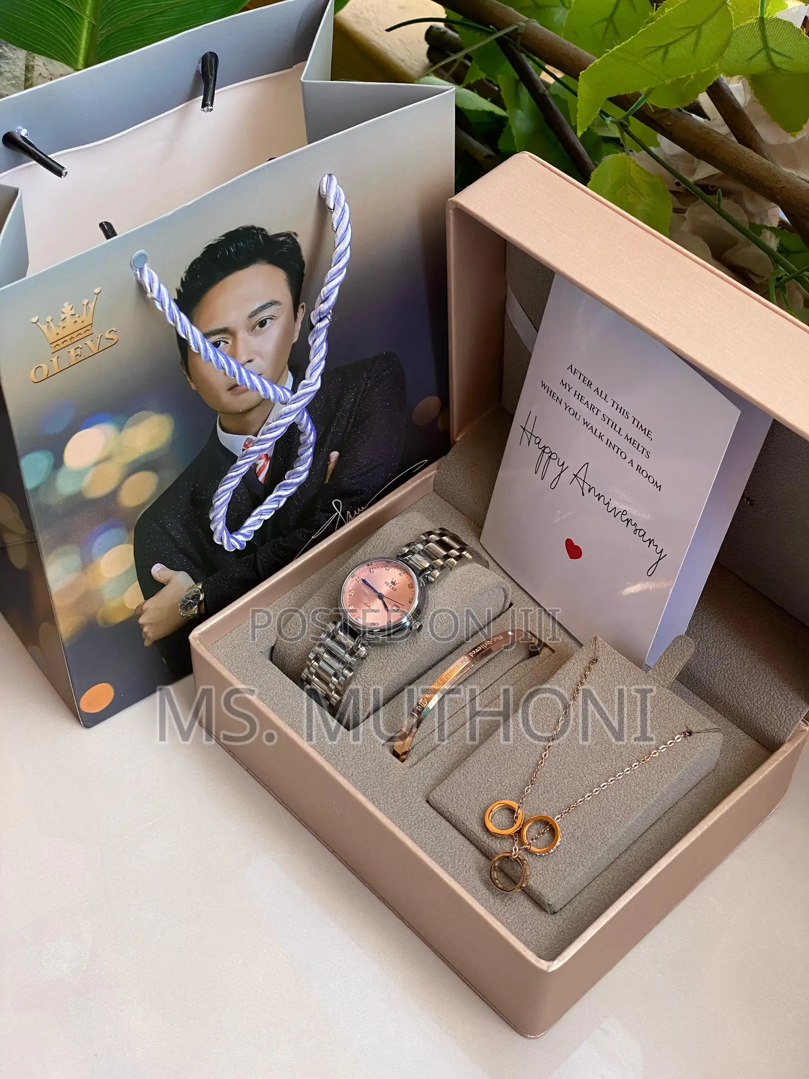 Happy Anniversary Gift Set