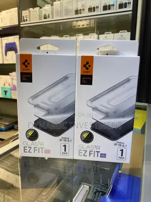 iPhone 16 Spigen Tempered Glass Screen Protector Privacy
