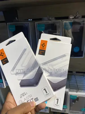 iPhone 16 6.1 Spigen Tempered Glass Screen Protector