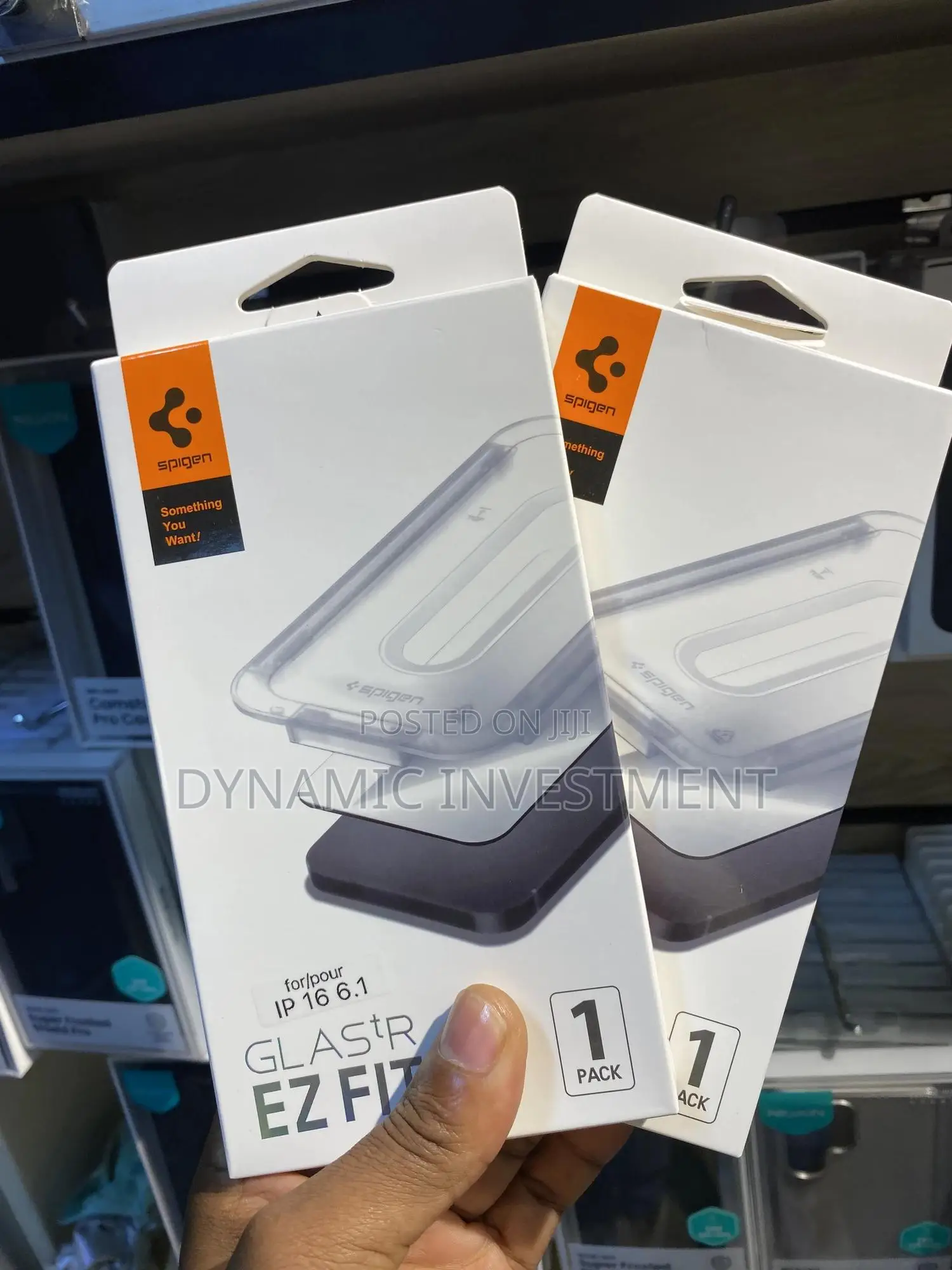 iPhone 16 6.1 Spigen Tempered Glass Screen Protector