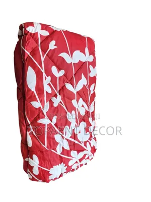 Red and White Classy Unbinded Duvets