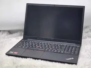 Laptop Lenovo Thinkpad E15 16GB AMD Ryzen 5 SSD 256GB