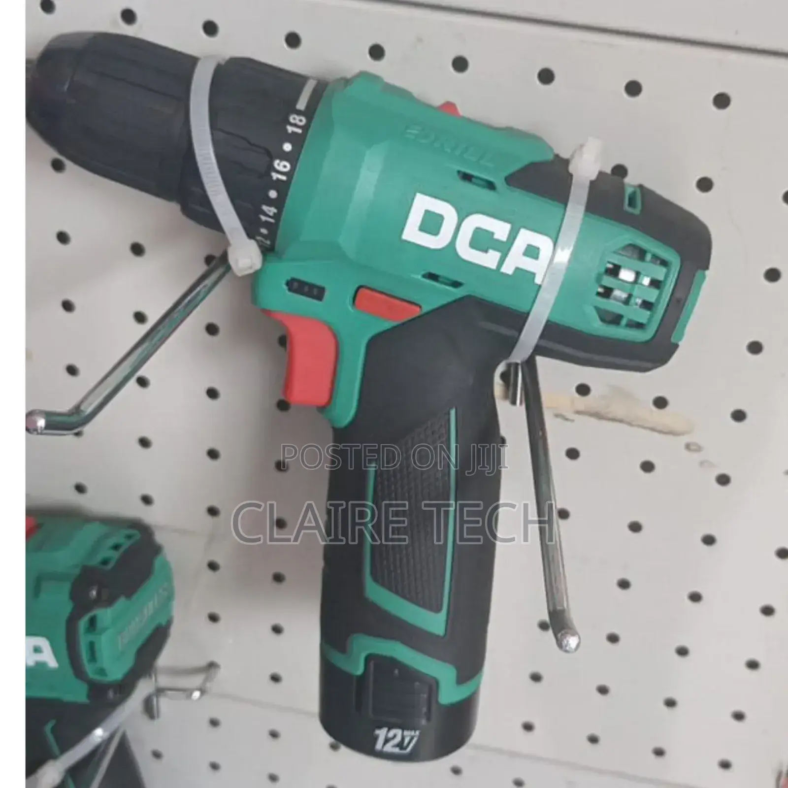 Dca Adjz1202 12v Cordless Drill