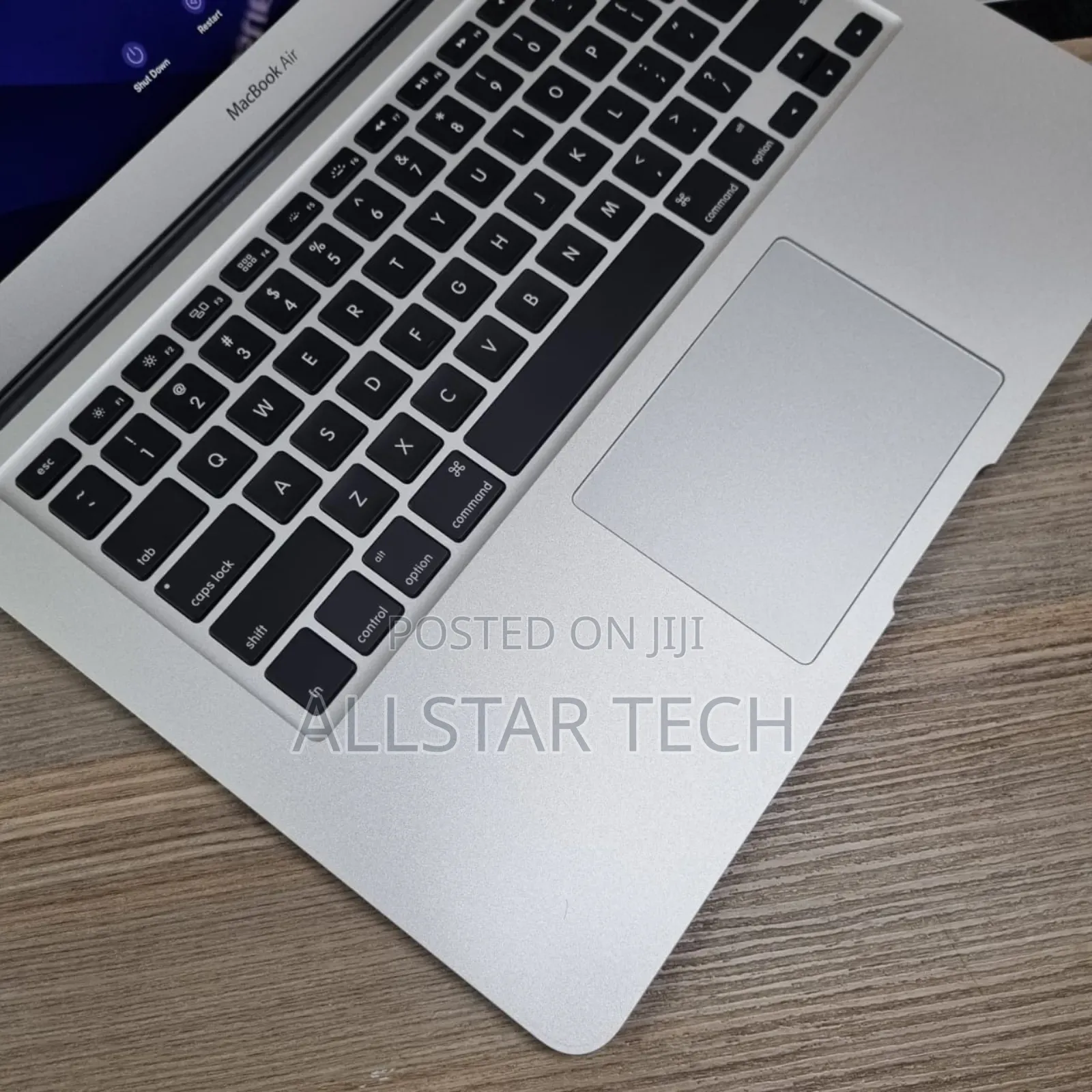 Laptop Apple MacBook Air 2017 8GB Intel Core I5 SSD 256GB