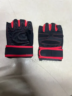 Red Black Gyming/Training/Working Out Gloves