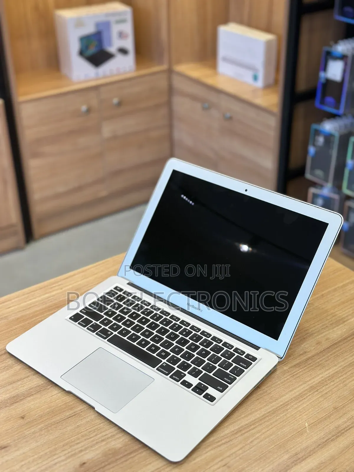 Laptop Apple MacBook 2017 8GB Intel Core I5 SSD 128GB