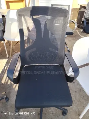 Support Wire Mesh Office Chair