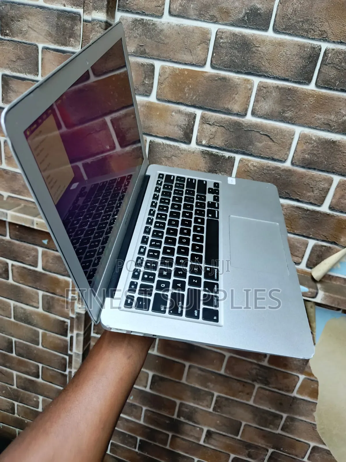 Laptop Apple MacBook 2017 8GB Intel Core I5 SSD 128GB