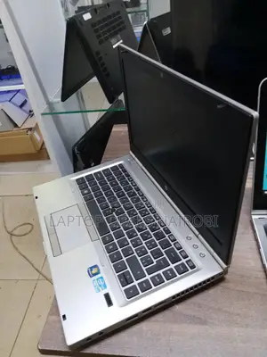 Laptop HP Compaq NC8430 8GB Intel Core I5 HDD+SSD 500GB