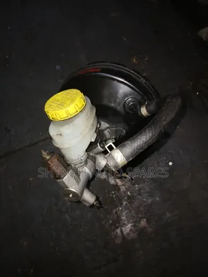Brake Booster and Master Cylinder Nissan Sunny B12