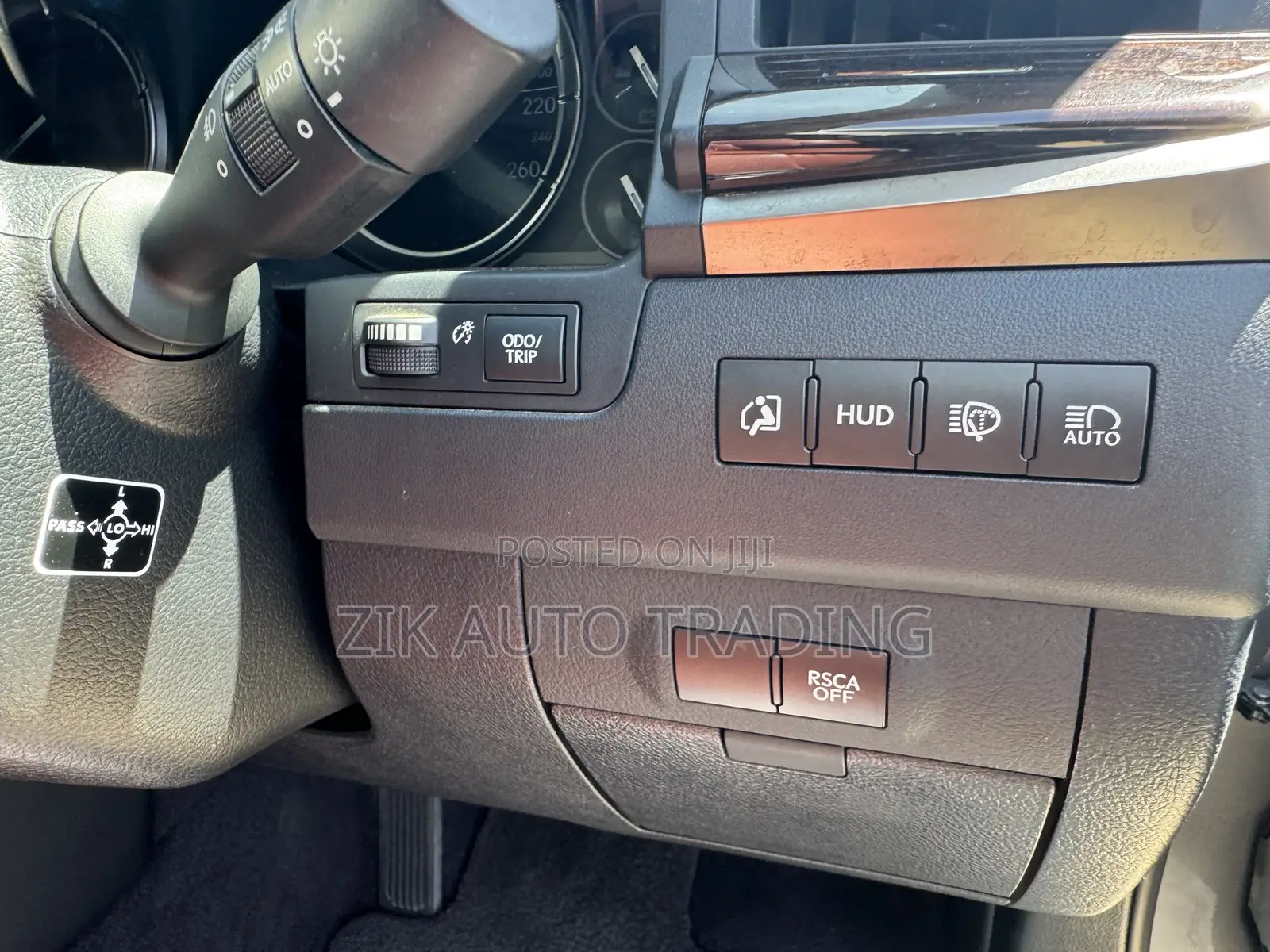 Lexus LX 2017 Silver