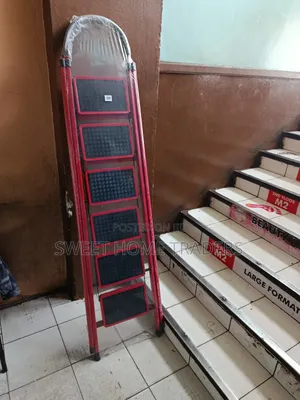 6 Step Ladder Red