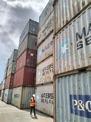 Shipping Containers 20ft Available