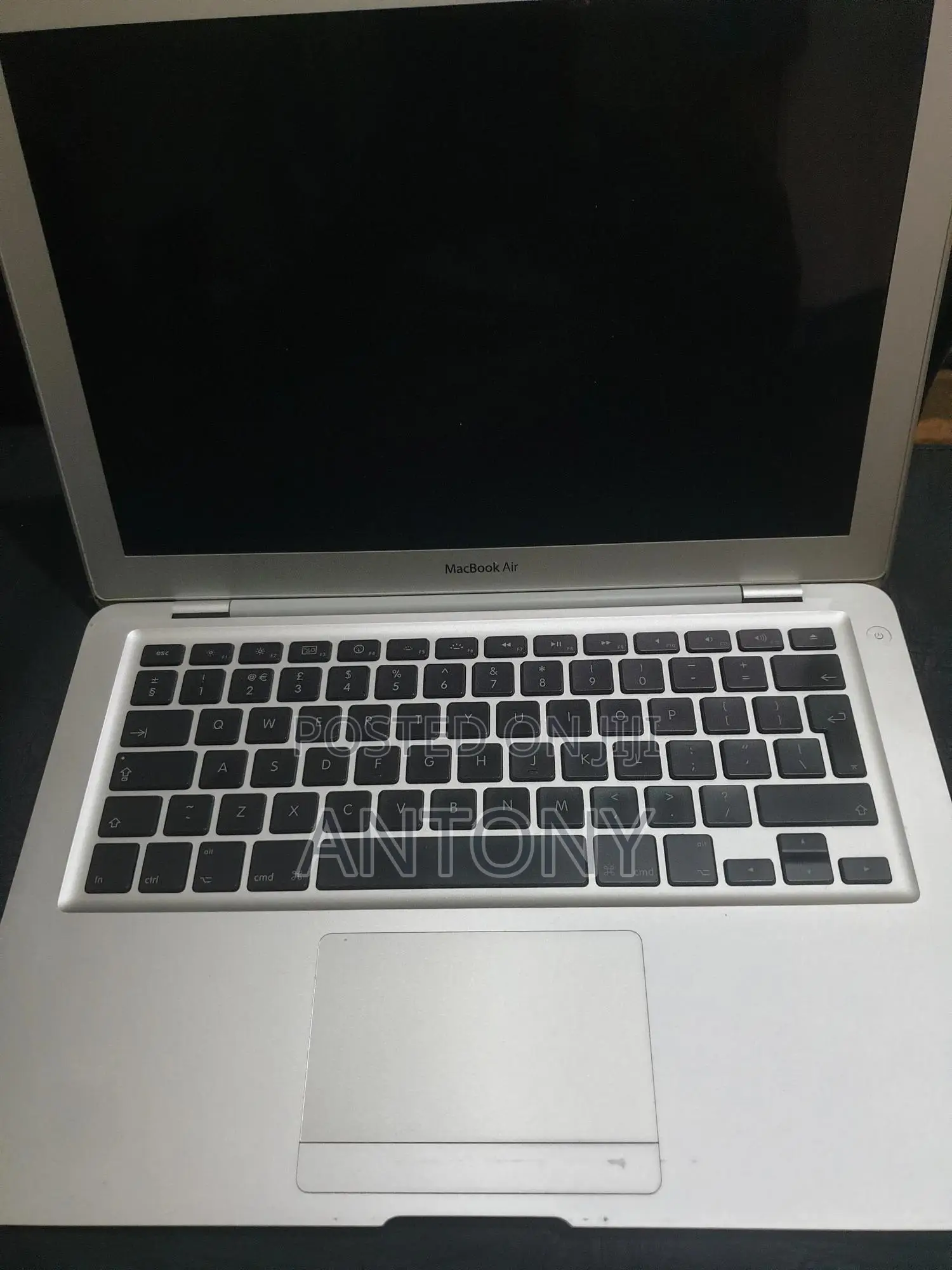 Laptop Apple MacBook Air 2GB Intel SSD 128GB