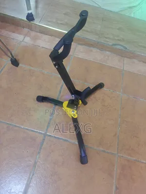 Saxophone Stand
