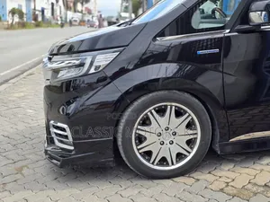 Honda Stepwgn 2018 Black