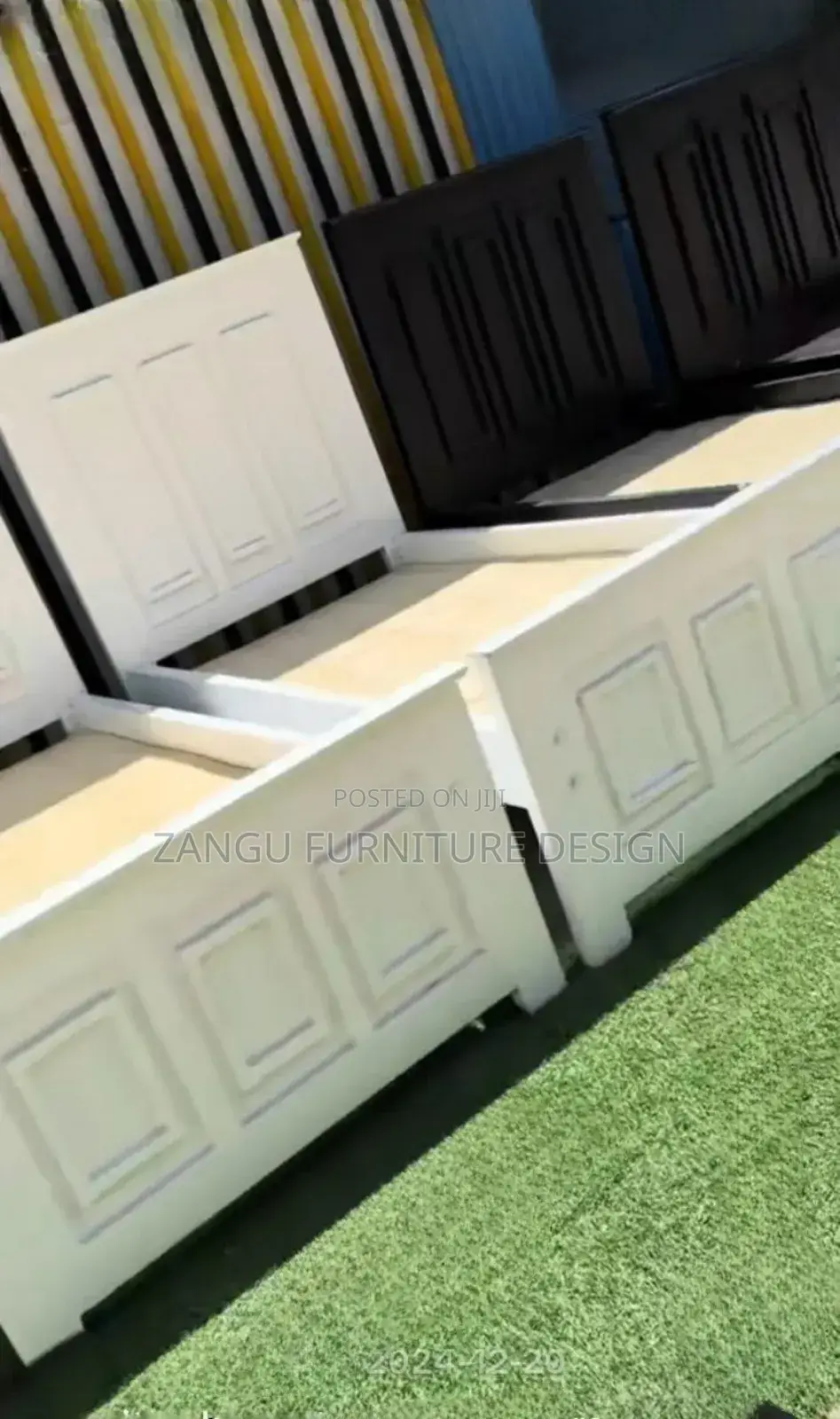 Swinging Beds 4*6