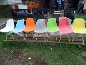 Plastic Waiting Chairs