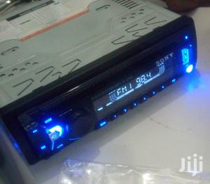 New Sony Car Radio With Usb, Fm Radio, Aux, Dvd.