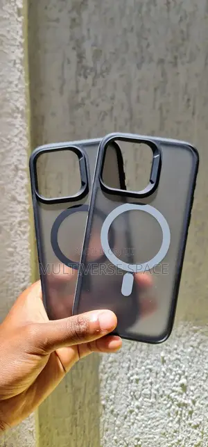 iPhone 16 Plus Antiscratch Wireless Magsafe Case Cover