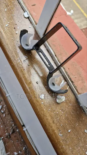 U-Shape Curtain Rods Ceiling Brackets Wall Brackets