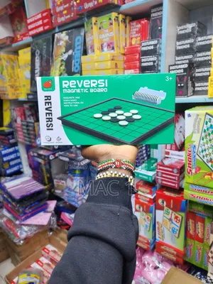Reversi Magnetic Board Game
