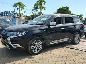 Mitsubishi Outlander 2.0 PHEV AWD 2019 Black
