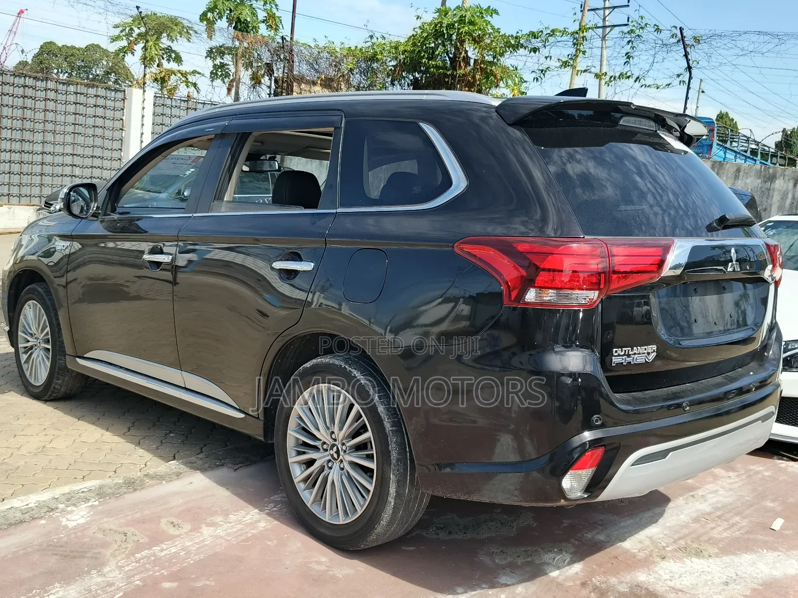 Mitsubishi Outlander 2.0 PHEV AWD 2019 Black