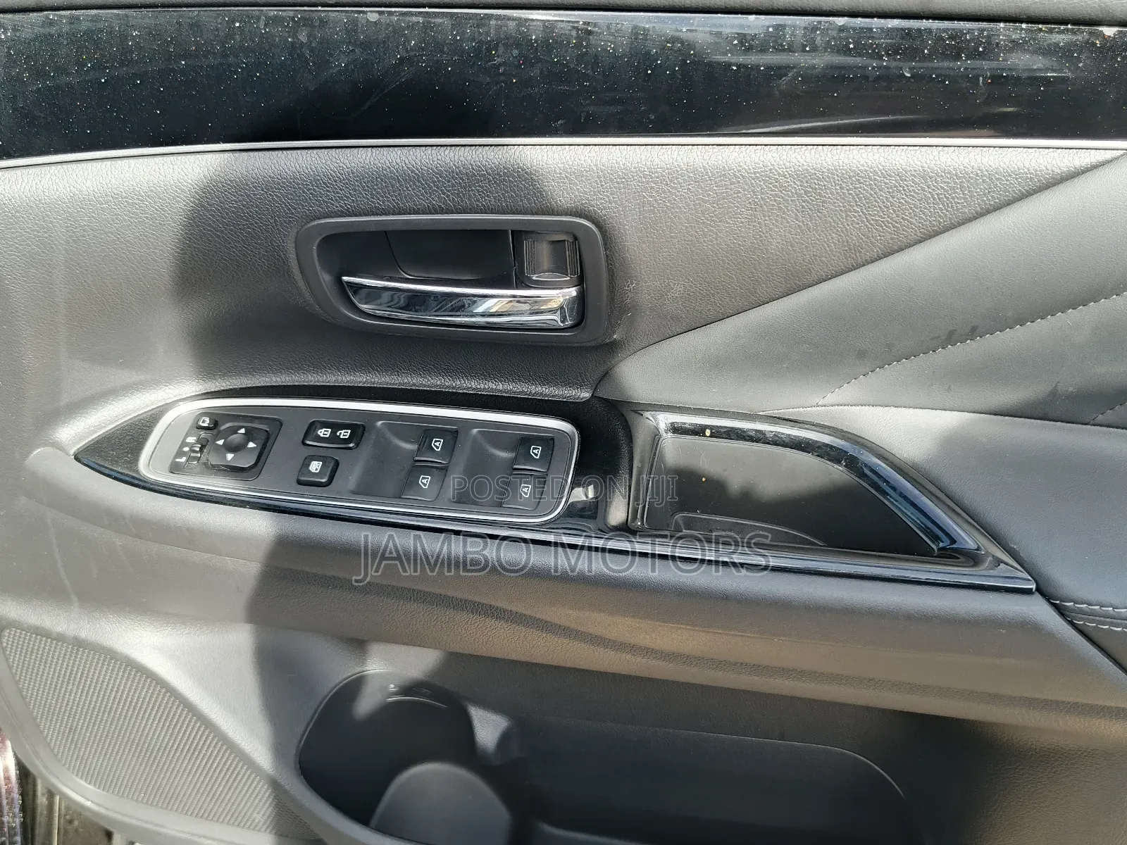 Mitsubishi Outlander 2.0 PHEV AWD 2019 Black