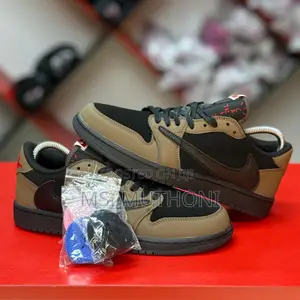 Authentic Air J 1 Low Travis Scott