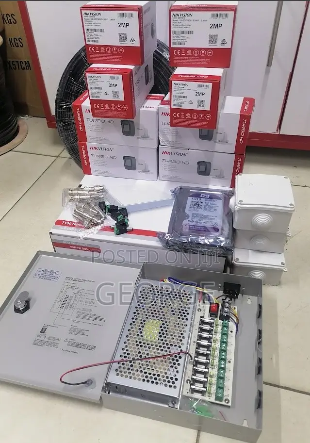 Complete Kit 1000gb HDD 8 CCTV Cameras