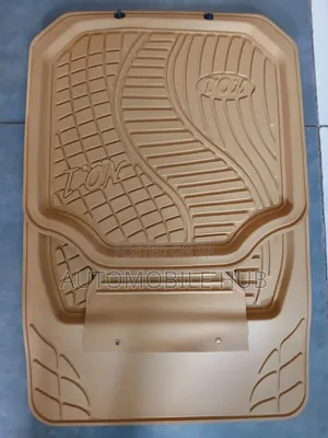 Universal 5pc Floor Mat Set | Automobile Hub Nairobi
