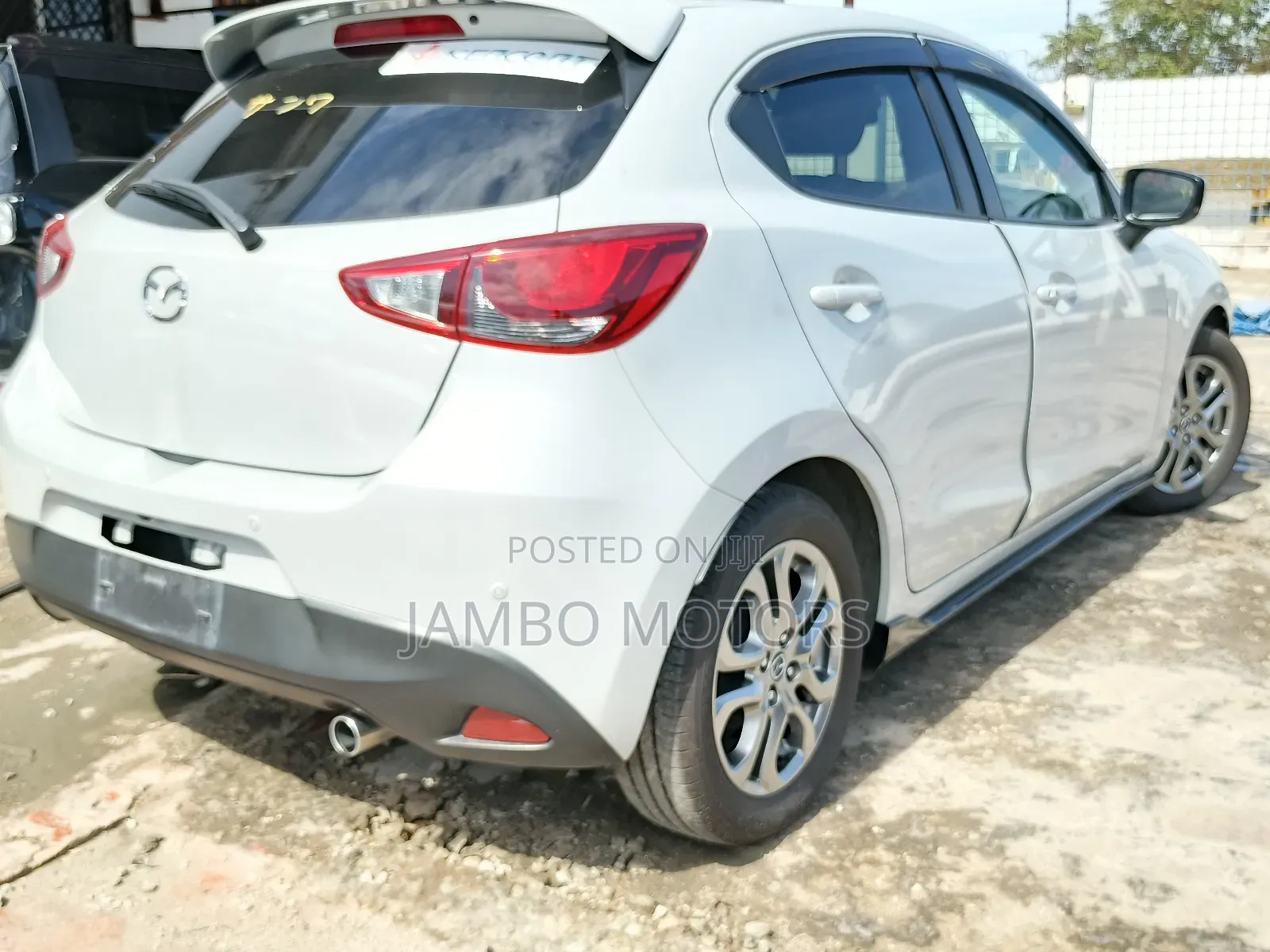 Mazda Demio 2019 Silver