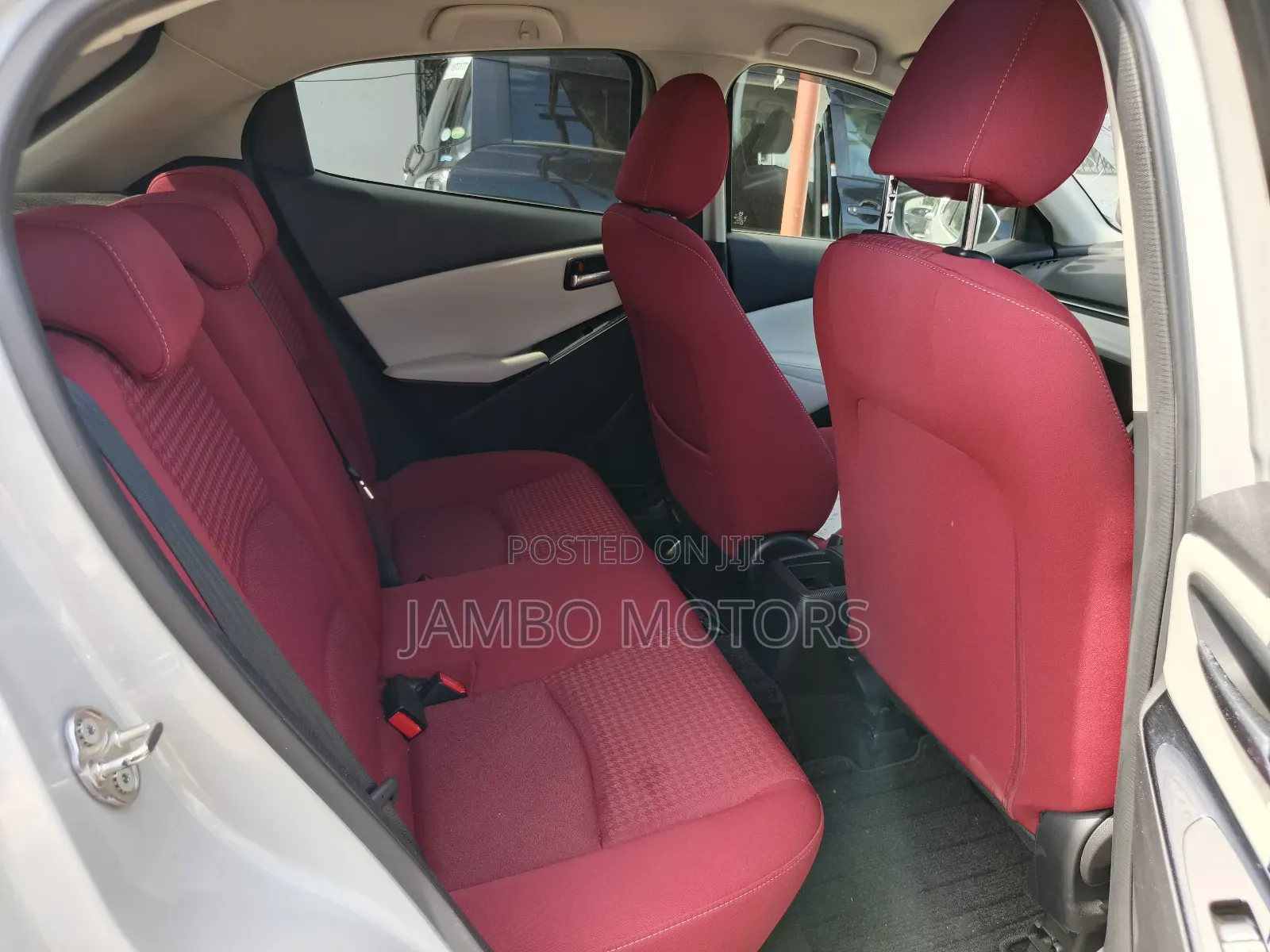 Mazda Demio 2019 Silver
