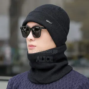 Men Scarf and Marvin