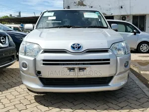 Toyota Probox 1.5 Hybrid F 2019 Silver