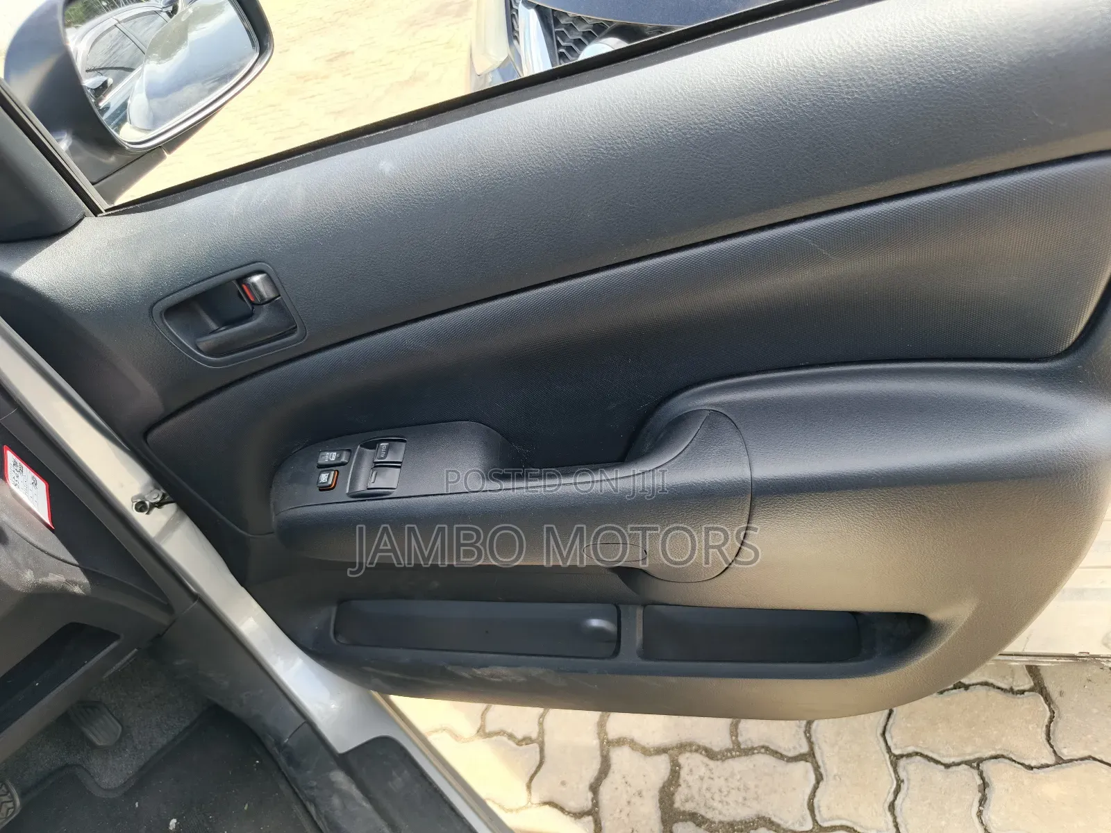 Toyota Probox 1.5 Hybrid F 2019 Silver