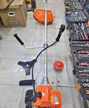 Brush Cutter Machine/ Petrol Powered Brush Cutter Machine