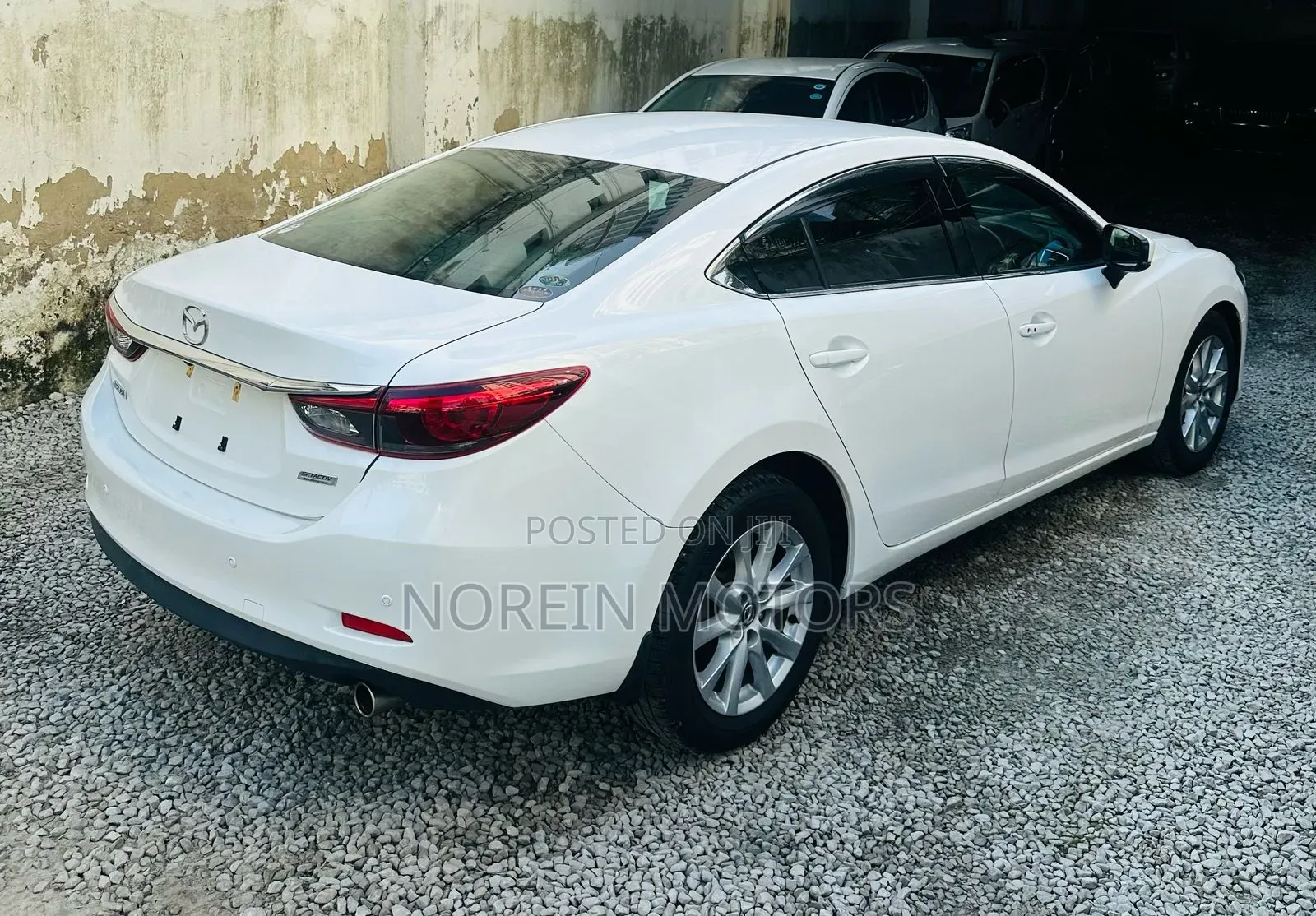 Mazda Atenza 2018 Off white