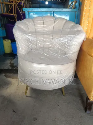 Flower Design Pedicure Seat, Cream